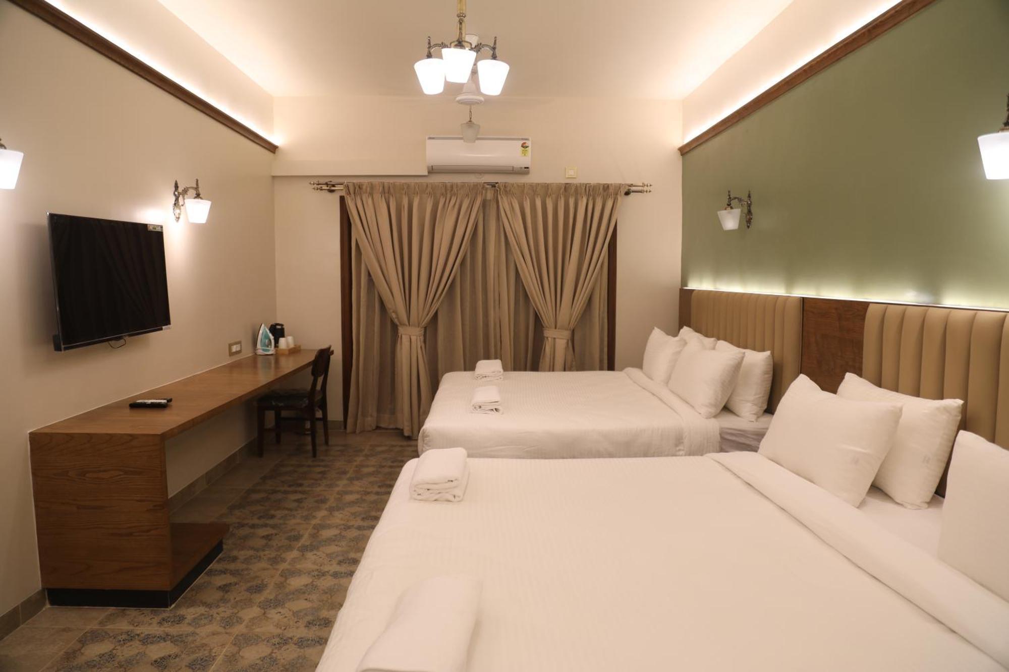 Summer House Nandi Foothills 外观 照片