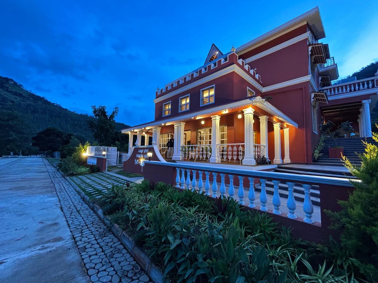 Summer House Nandi Foothills 外观 照片